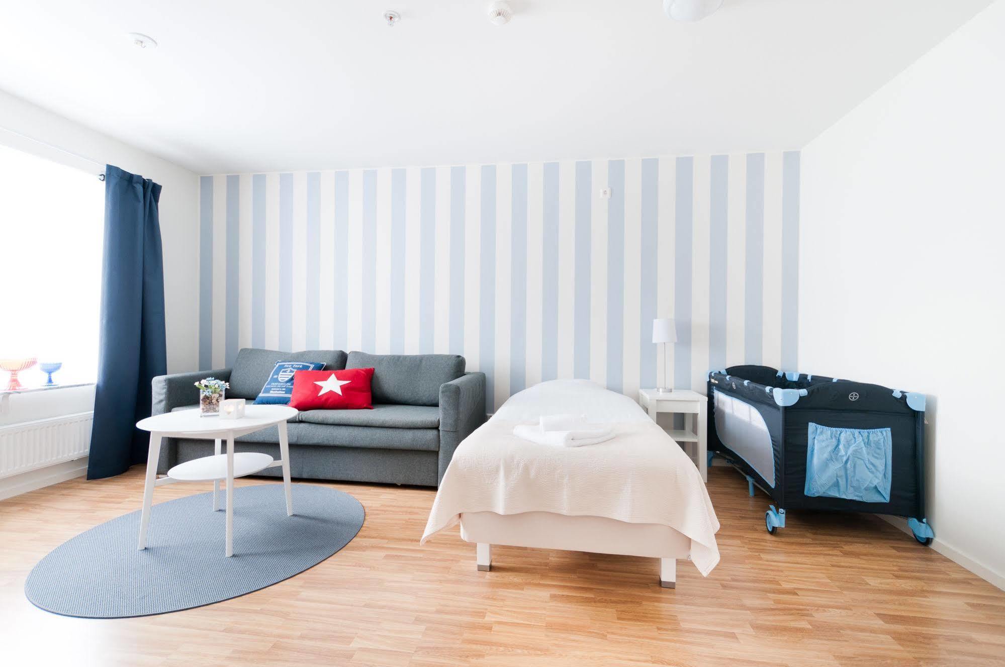 Attendo Park Hotell Huddinge Exterior photo
